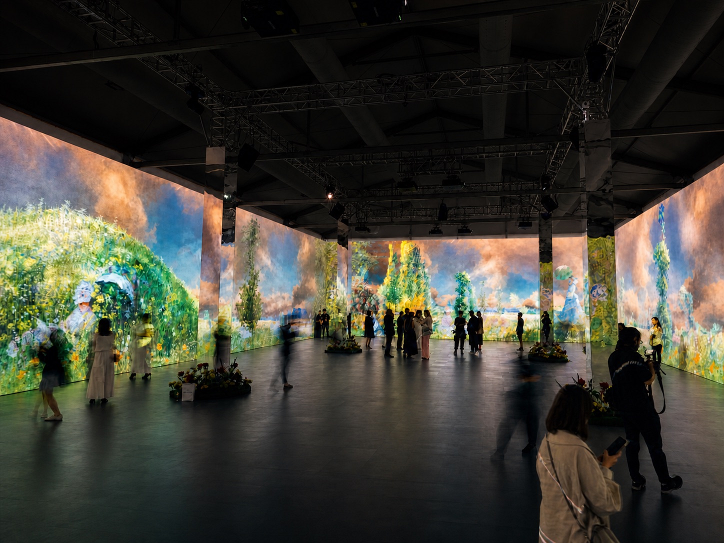 360°沉浸式投影展廳，莫內花園場景